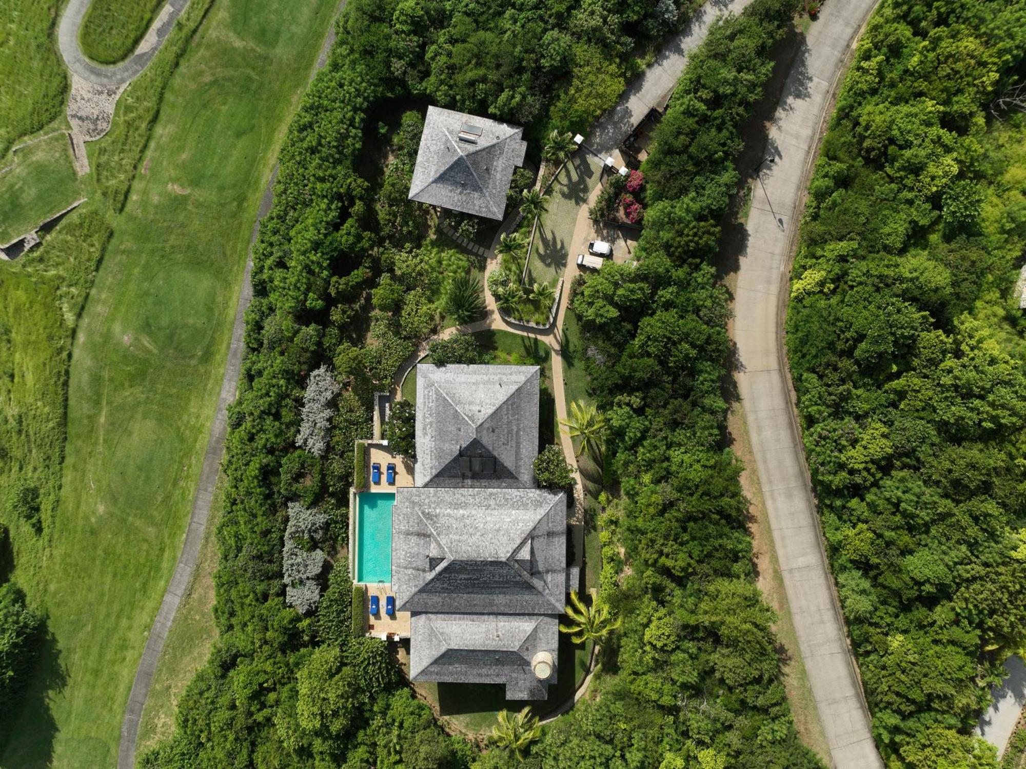 Canouan Estate Resort & Villas Charlestown Exterior photo