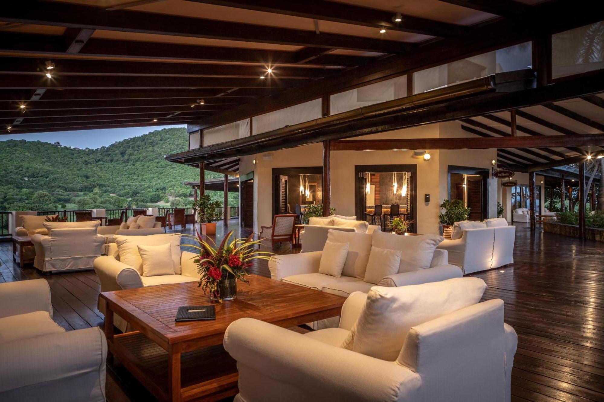 Canouan Estate Resort & Villas Charlestown Exterior photo