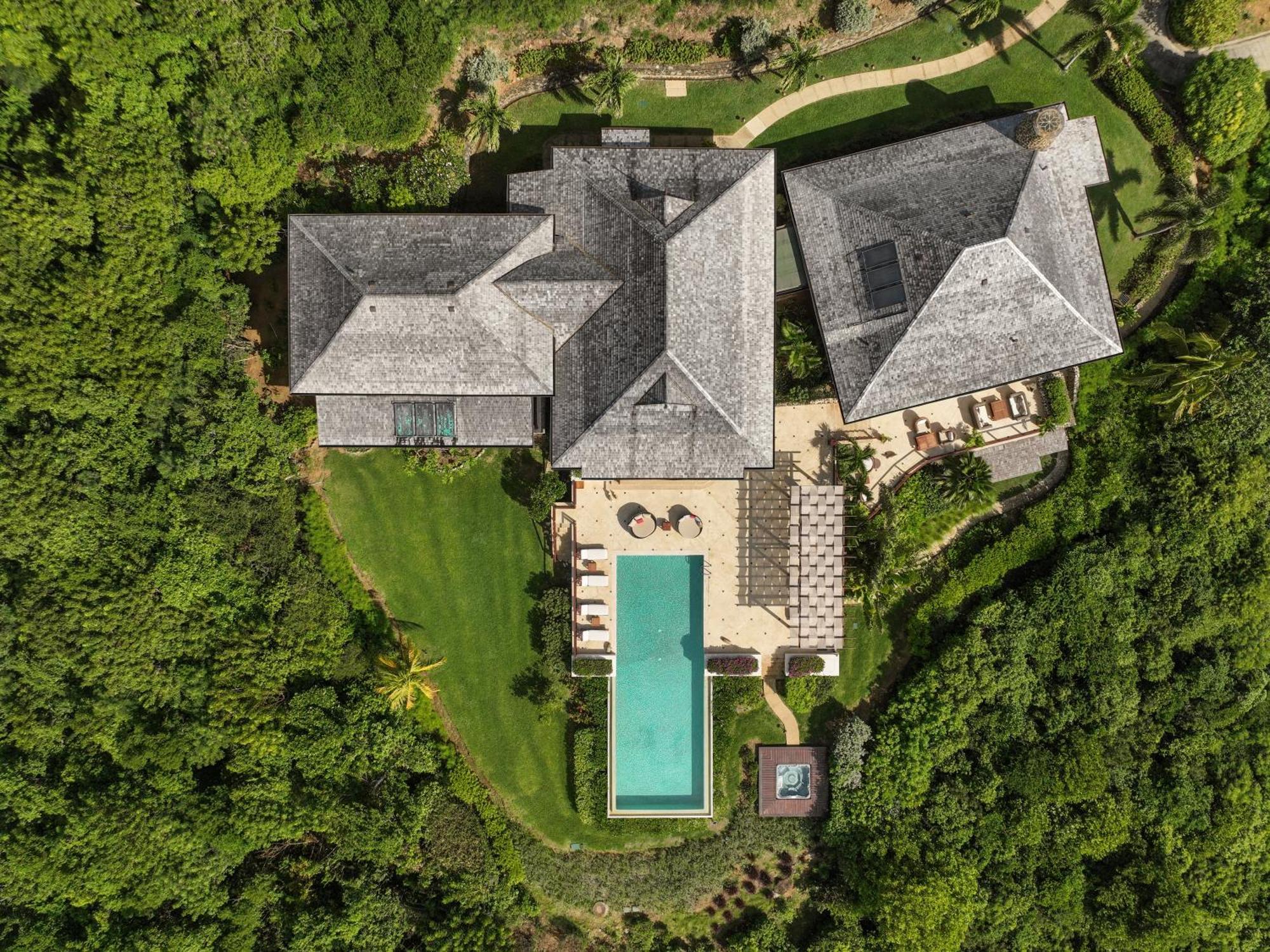 Canouan Estate Resort & Villas Charlestown Exterior photo